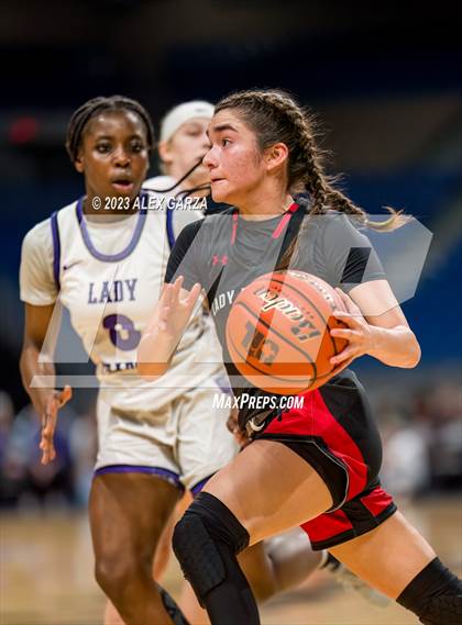 Thumbnail 2 in Fulshear vs Cooper (UIL 5A Basketball Semifinal) photogallery.