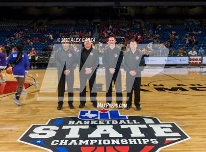 Thumbnail 3 in Fulshear vs Cooper (UIL 5A Basketball Semifinal) photogallery.