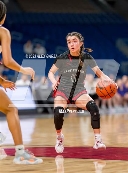 Thumbnail 3 in Fulshear vs Cooper (UIL 5A Basketball Semifinal) photogallery.