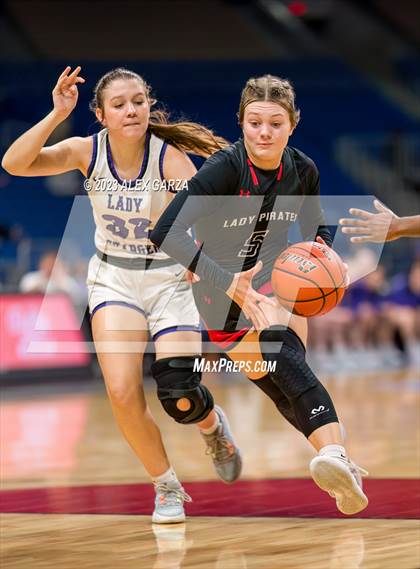 Thumbnail 3 in Fulshear vs Cooper (UIL 5A Basketball Semifinal) photogallery.