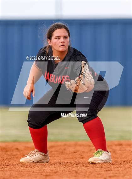 Thumbnail 1 in Westmoore @ Deer Creek photogallery.