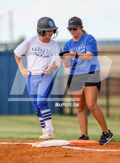 Thumbnail 2 in Westmoore @ Deer Creek photogallery.
