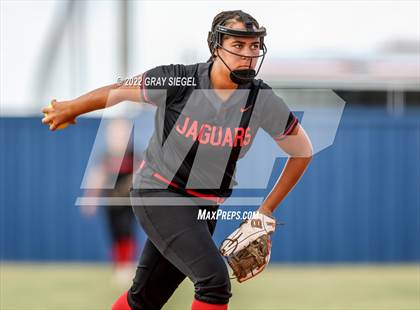 Thumbnail 1 in Westmoore @ Deer Creek photogallery.