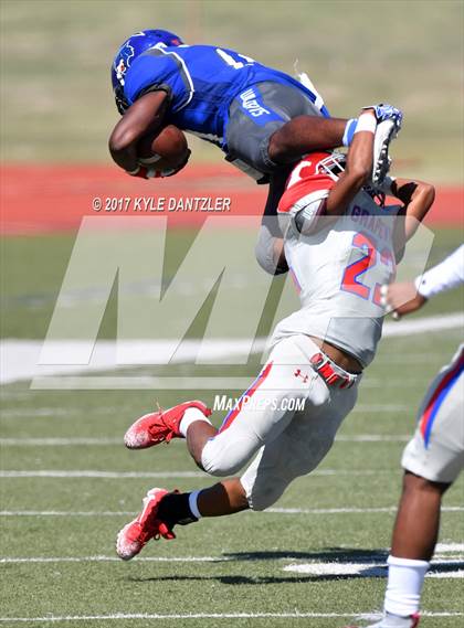Thumbnail 3 in Grapevine @ Dunbar photogallery.