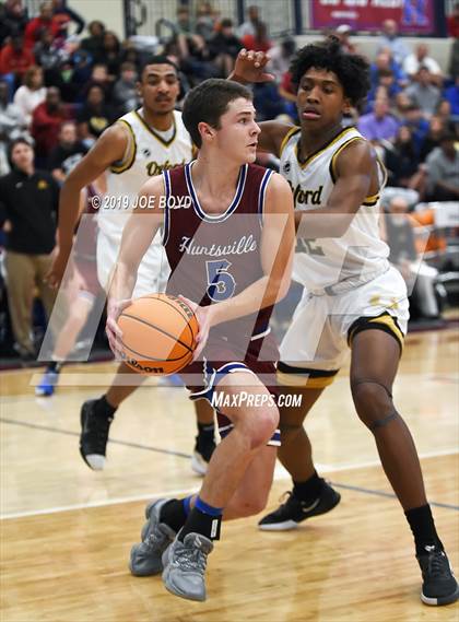 Thumbnail 2 in Oxford vs. Huntsville photogallery.