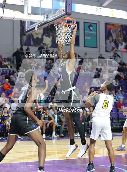 Thumbnail 3 in IMG Academy vs. Olive Branch (City of Palms Classic) photogallery.
