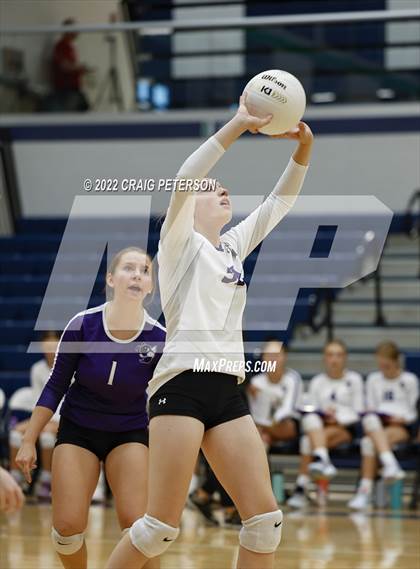 Thumbnail 2 in Murray vs. Box Elder photogallery.