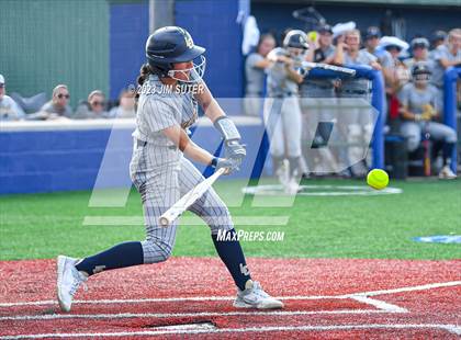 Thumbnail 1 in Lake Creek vs Georgetown (UIL 5A Reg III Final) photogallery.