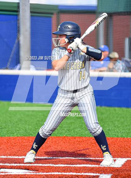 Thumbnail 1 in Lake Creek vs Georgetown (UIL 5A Reg III Final) photogallery.