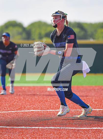 Thumbnail 2 in Lake Creek vs Georgetown (UIL 5A Reg III Final) photogallery.