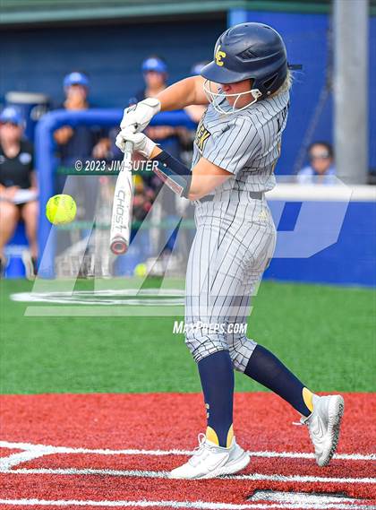 Thumbnail 1 in Lake Creek vs Georgetown (UIL 5A Reg III Final) photogallery.