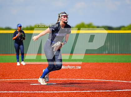 Thumbnail 2 in Lake Creek vs Georgetown (UIL 5A Reg III Final) photogallery.
