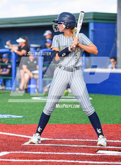 Thumbnail 1 in Lake Creek vs Georgetown (UIL 5A Reg III Final) photogallery.