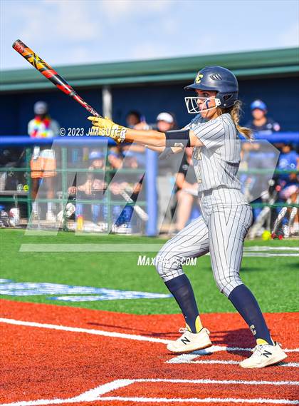 Thumbnail 2 in Lake Creek vs Georgetown (UIL 5A Reg III Final) photogallery.