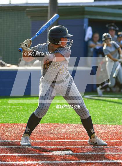 Thumbnail 2 in Lake Creek vs Georgetown (UIL 5A Reg III Final) photogallery.