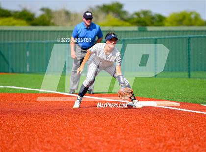 Thumbnail 2 in Lake Creek vs Georgetown (UIL 5A Reg III Final) photogallery.