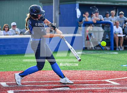 Thumbnail 3 in Lake Creek vs Georgetown (UIL 5A Reg III Final) photogallery.
