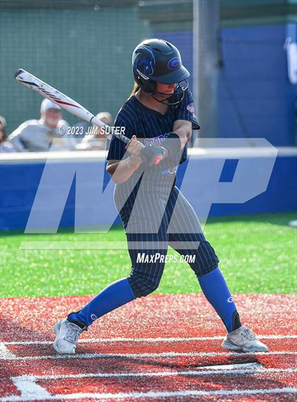Thumbnail 1 in Lake Creek vs Georgetown (UIL 5A Reg III Final) photogallery.