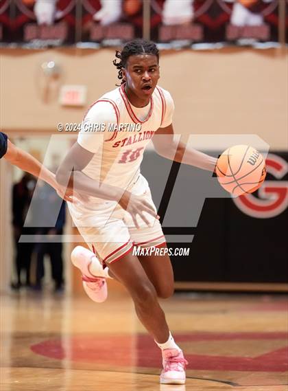 Thumbnail 3 in Blythewood vs South Pointe (Poinsettia Classic) photogallery.