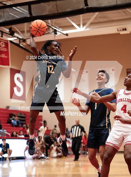 Thumbnail 1 in Blythewood vs South Pointe (Poinsettia Classic) photogallery.