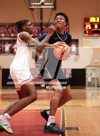 Thumbnail 2 in Blythewood vs South Pointe (Poinsettia Classic) photogallery.