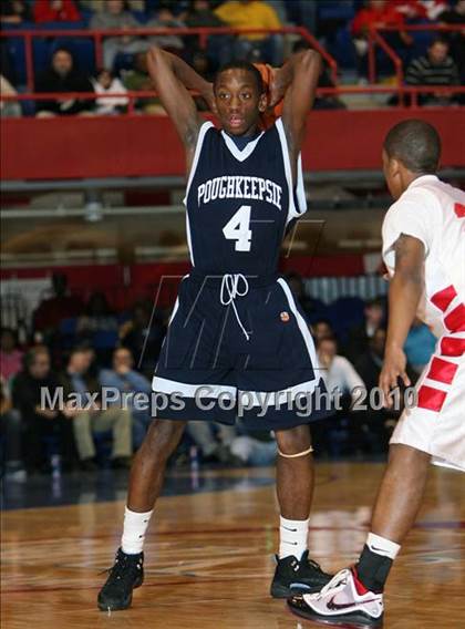 Thumbnail 2 in Poughkeepsie vs. North Rockland (Section 1 Class AA Semifinal) photogallery.