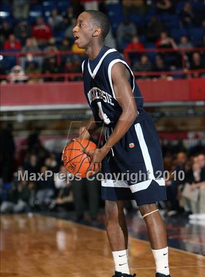 Thumbnail 3 in Poughkeepsie vs. North Rockland (Section 1 Class AA Semifinal) photogallery.