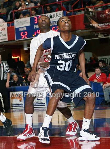 Thumbnail 1 in Poughkeepsie vs. North Rockland (Section 1 Class AA Semifinal) photogallery.