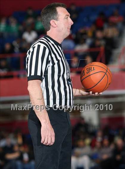 Thumbnail 2 in Poughkeepsie vs. North Rockland (Section 1 Class AA Semifinal) photogallery.