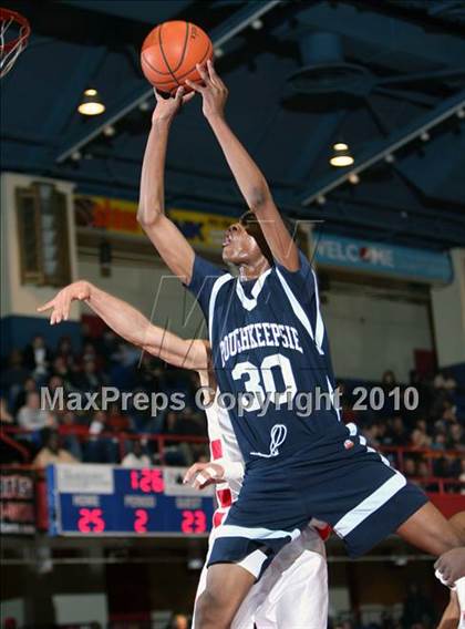 Thumbnail 2 in Poughkeepsie vs. North Rockland (Section 1 Class AA Semifinal) photogallery.