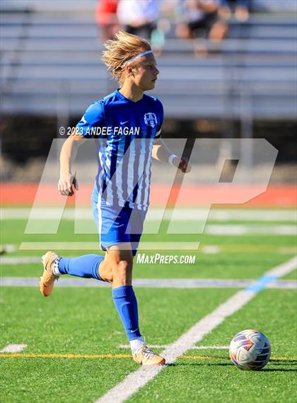 Thumbnail 3 in Wall Township vs Holmdel (NJSIAA Central Jersey Group 2 Quarterfinal) photogallery.