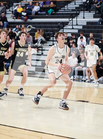 Thumbnail 1 in Mt. Vernon @ Noblesville photogallery.