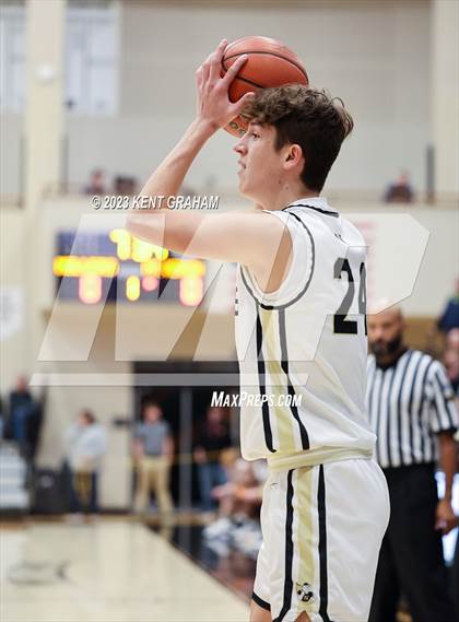 Thumbnail 2 in Mt. Vernon @ Noblesville photogallery.