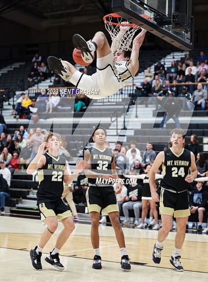 Thumbnail 3 in Mt. Vernon @ Noblesville photogallery.