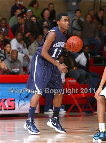 Thumbnail 3 in Compton vs. Loyola (Pacific Shores Tournament) photogallery.
