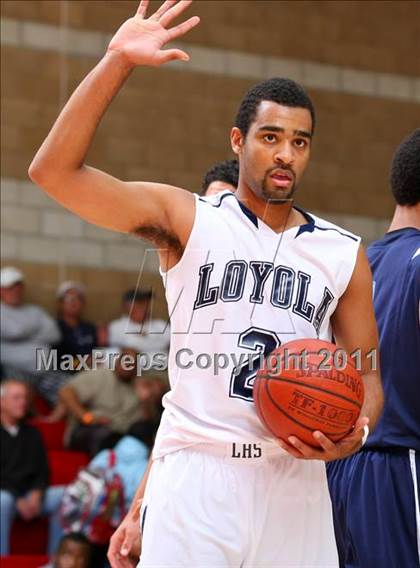 Thumbnail 3 in Compton vs. Loyola (Pacific Shores Tournament) photogallery.