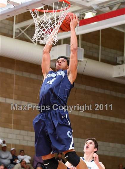 Thumbnail 1 in Compton vs. Loyola (Pacific Shores Tournament) photogallery.