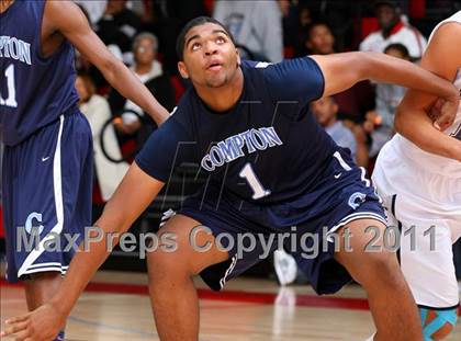 Thumbnail 1 in Compton vs. Loyola (Pacific Shores Tournament) photogallery.