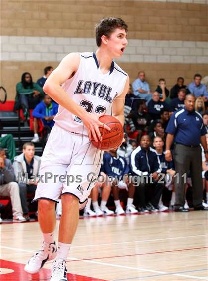 Thumbnail 2 in Compton vs. Loyola (Pacific Shores Tournament) photogallery.