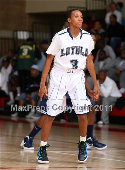 Thumbnail 2 in Compton vs. Loyola (Pacific Shores Tournament) photogallery.