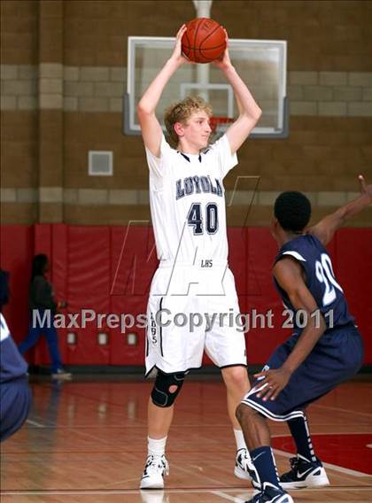 Thumbnail 2 in Compton vs. Loyola (Pacific Shores Tournament) photogallery.