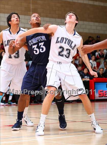 Thumbnail 3 in Compton vs. Loyola (Pacific Shores Tournament) photogallery.