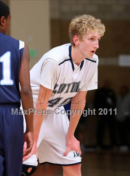 Thumbnail 3 in Compton vs. Loyola (Pacific Shores Tournament) photogallery.