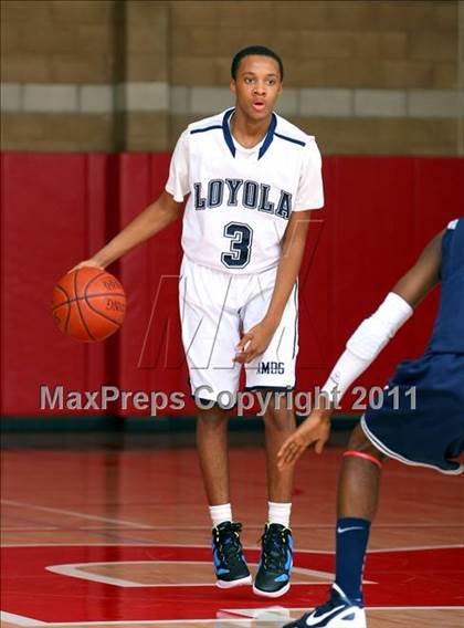 Thumbnail 2 in Compton vs. Loyola (Pacific Shores Tournament) photogallery.