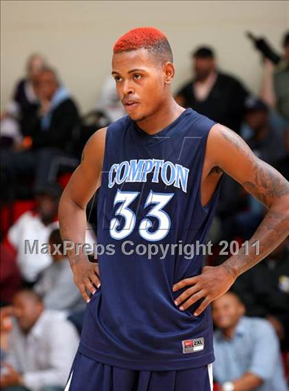 Thumbnail 2 in Compton vs. Loyola (Pacific Shores Tournament) photogallery.