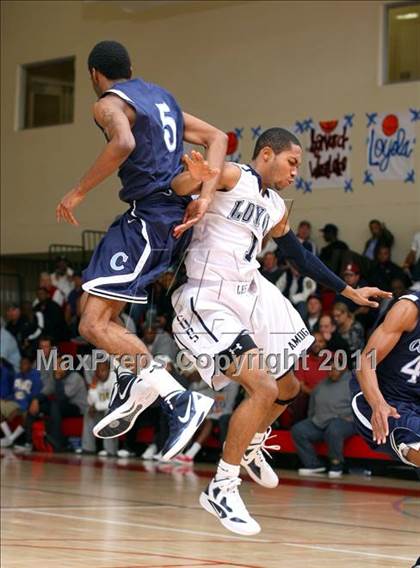 Thumbnail 3 in Compton vs. Loyola (Pacific Shores Tournament) photogallery.