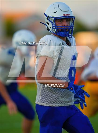 Thumbnail 3 in Mountain Pointe - Mesquite - Maricopa (Scrimmage) photogallery.
