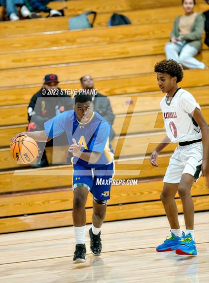 Thumbnail 3 in FR: Grant @ Laguna Creek photogallery.