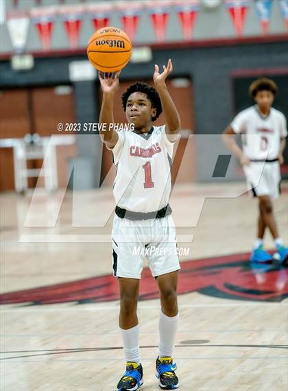 Thumbnail 3 in FR: Grant @ Laguna Creek photogallery.