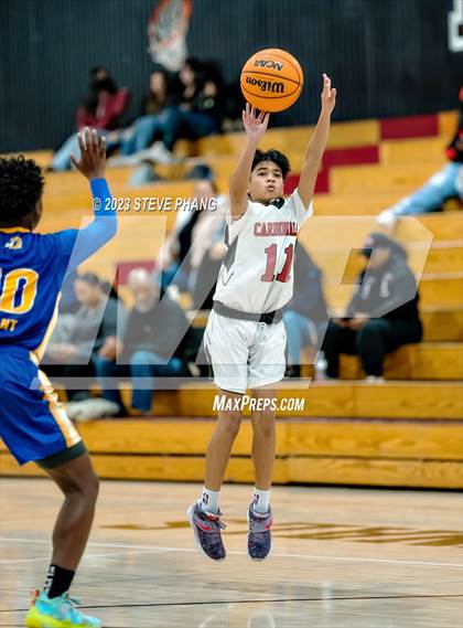 Thumbnail 3 in FR: Grant @ Laguna Creek photogallery.